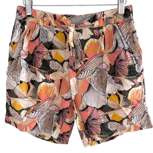 SOYA CONCEPT FLORAL SHORT Size Small - Picture 2 of 4